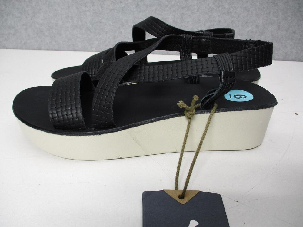 OluKai Onohi Strappy Shoes Womens Size 6 Black White Sand Platform Sandals New